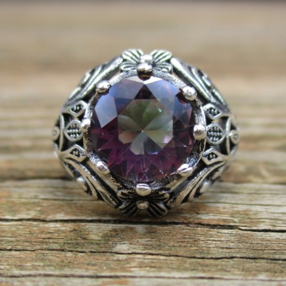 Vintage Style Mystic Topaz Ring - Picture 6 of 6